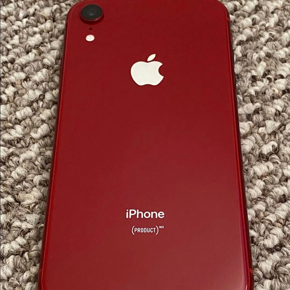 red iphone xr